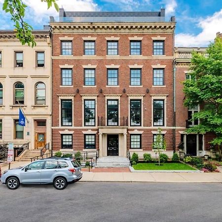 Modern Suite In Fenway Neighborhood Boston Exterior photo
